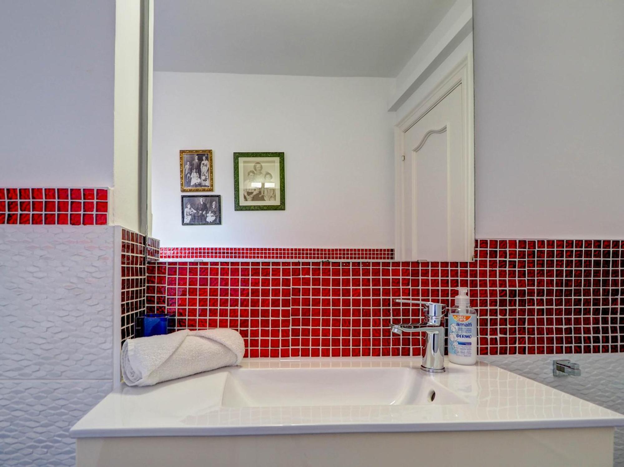 The Lilium Apartment By Hello Homes Sitges Dış mekan fotoğraf